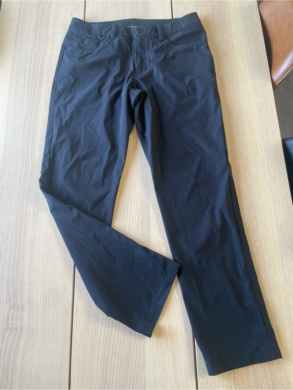 Lululemon Men's ABC Pants size 34 Lulu Classic Straight Black Pants for men 34